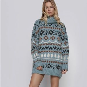 NWT ZARA Oversized knit sweater